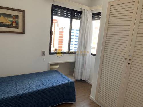 Apto En Muy Buena Ubicacion En Parada 1 Brava, De 3 Dor, 2 Baños Linda Vista. Consulte!!!!!!!- Ref: 2070