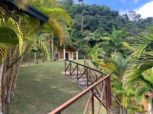 Se Vende Finca 4 Hectareas 6h+5b+50e Sabaneta