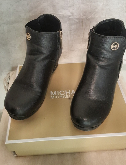 botas para niña michael kors