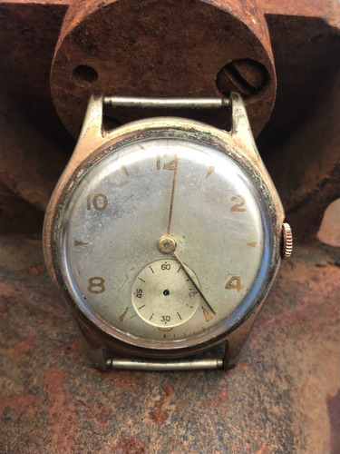 Reloj Vuka, 17 Jewels, Swiss Made, No Funciona.