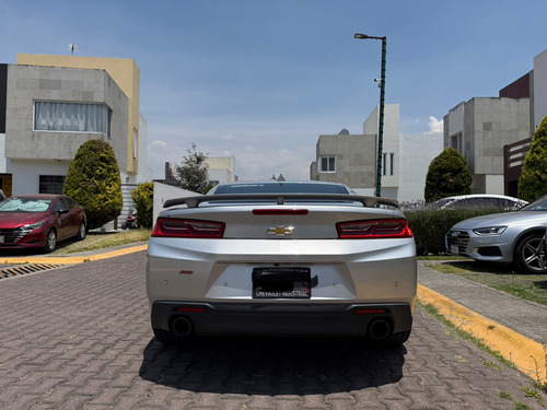 Chevrolet Camaro 6.2 Ss - V8 At