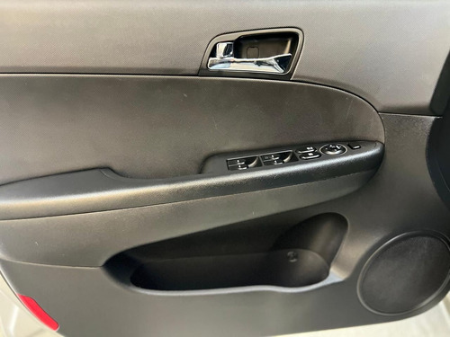 Hyundai I30 2.0 MPI 16V