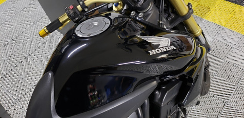 Imagem 8 de 13 de Honda - Cb 1000r