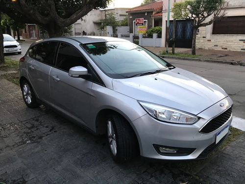 Ford Focus S 5p Mt