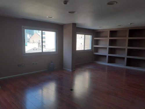Imagen 5 de 10 de Oficina Venta, Zona Centro, Córdoba.