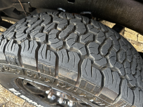 Toyota Hilux 3.0 Cab. Simples 4x4 2p
