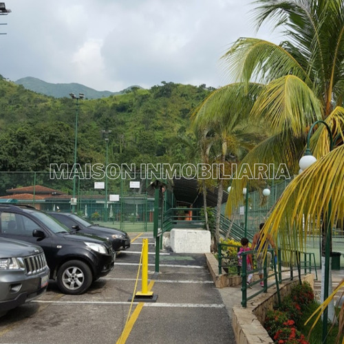 Se Vende Acción En El Club Monte Líbano En El Limon