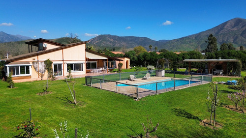 Club De Golf Valles Del Huinganal