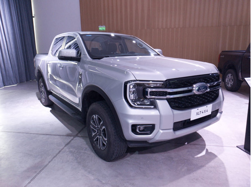 Ford Ranger 2.0 Cd 4X2 Xlt At 210Cv