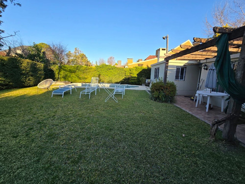 Venta Casa De Dos Dormitorios Country Club Banco Provincia