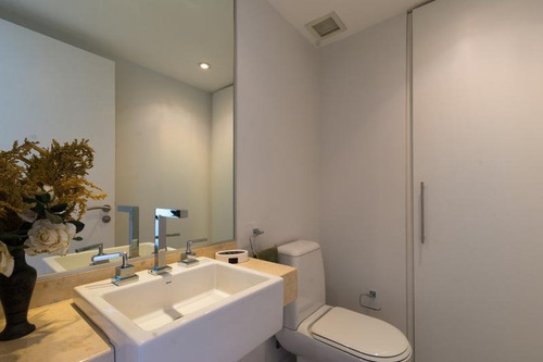 Venta Apartamento 3 Dormitorios En Suite Playa Mansa