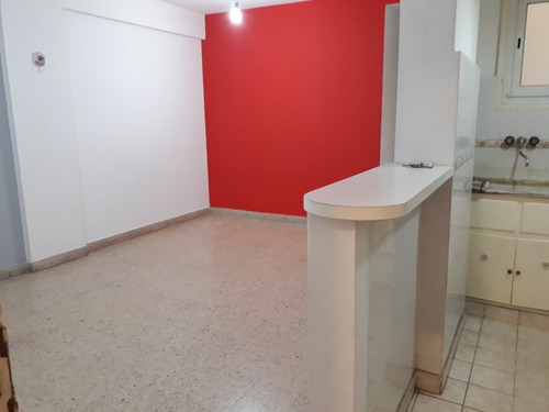 Imagen 3 de 8 de Departamento 2 Ambientes En Venta Mar Del Plata