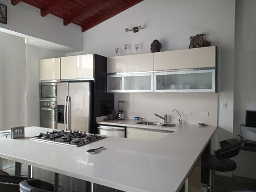 Imagen 6 de 13 de Casa Moderna Conj Priv Los Frailes, Altos De Maneiro Un Solo Nivel