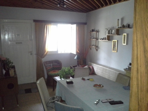 Casa A Modernizar En El Corazon De Parque Luro Acepto Propiedad En Capital O Ph En Zona Parque Luro O La Perla Dueño Directo No Acepto Ni Lotes Ni Embarcaciones