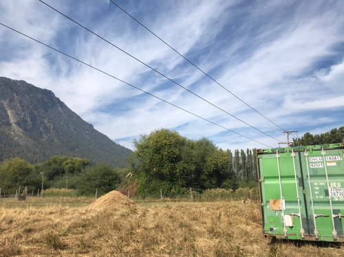 Terreno En El Hoyo. Cercano A Rio Epuyen