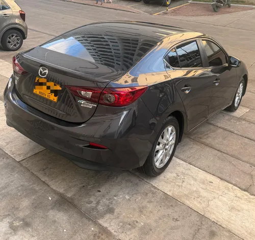 Mazda 3 2.0 Touring At