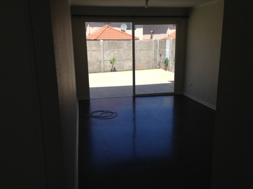 Cómoda Casa, En Bonito Sector De Buin 3d3b 1bod Est