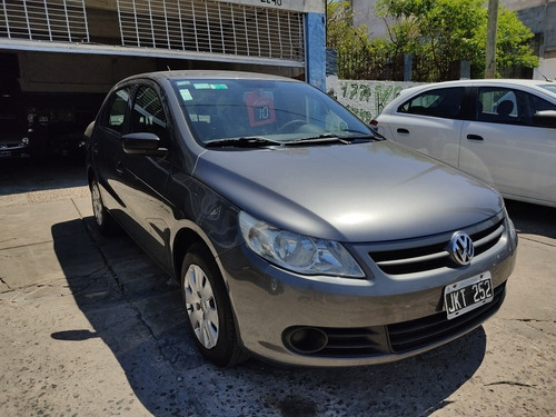 Volkswagen Voyage 1.6 Confortline 101cv
