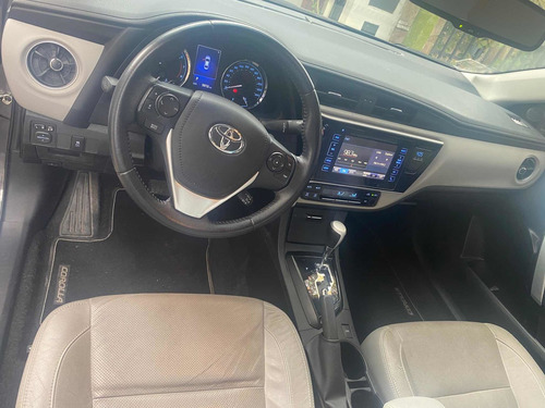 Imagen 6 de 8 de Toyota Corolla 2018 1.8 Xei Pack