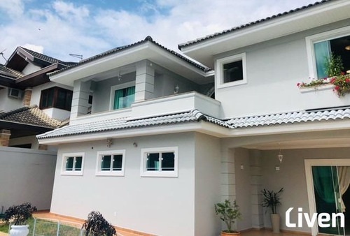 Imagem 13 de 15 de Sobrado Com 480 M² Com 6 Dormitórios!! - So0866