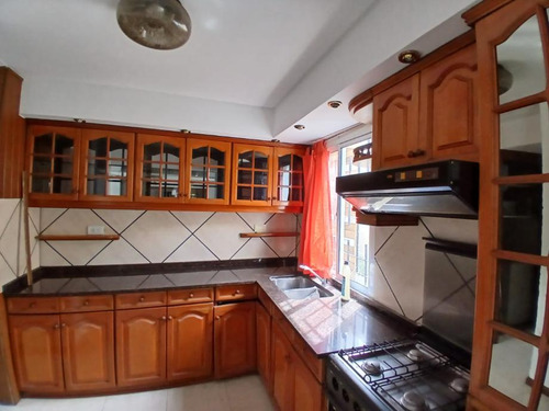 Departamento Tipo Casa En Venta Condicionada En Lanus Este