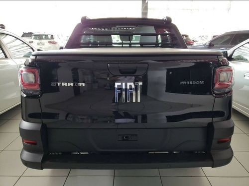 Imagem 6 de 12 de Fiat Strada 1.3 Firefly Freedom Cd 2022