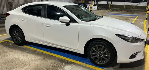 Mazda 3 2.0 Touring At