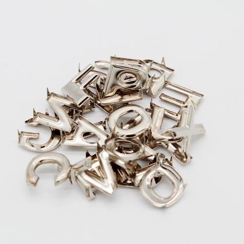 26pcs Inglés Carta Remaches De Licecraft Remaches