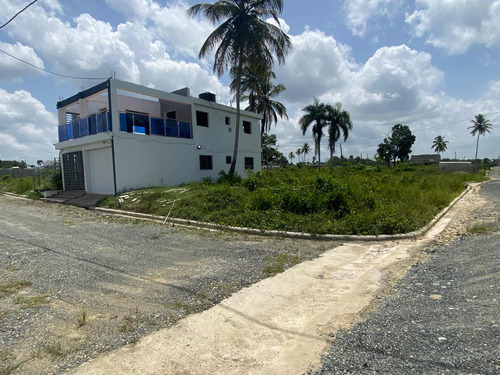 Solares De 152 Mts2 Con Títulos Y Fiados.