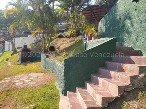 Casa Tipo Chalet En El Hatillo