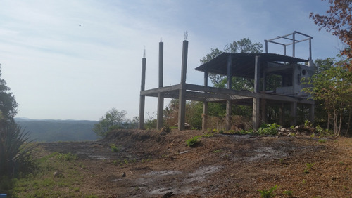 Propiedad Privada Con Vista Al Río Y A La Playa. Huatulco
