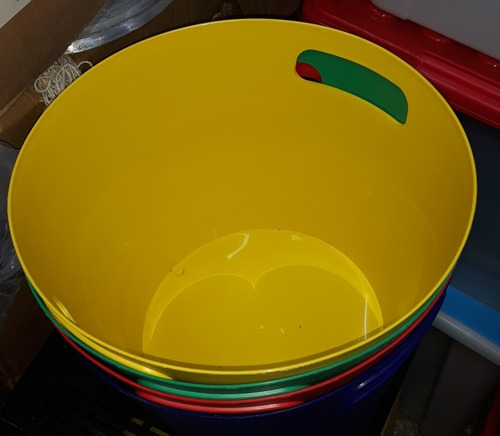 Imagen 3 de 3 de Tobo Plastico Hielero Cervecero