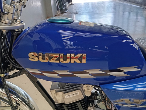 Suzuki Ax 100 2025