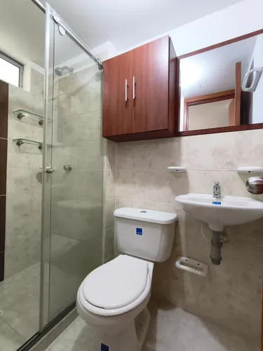 Apartamento En Arriendo En Prados Del Este. Cod A30741
