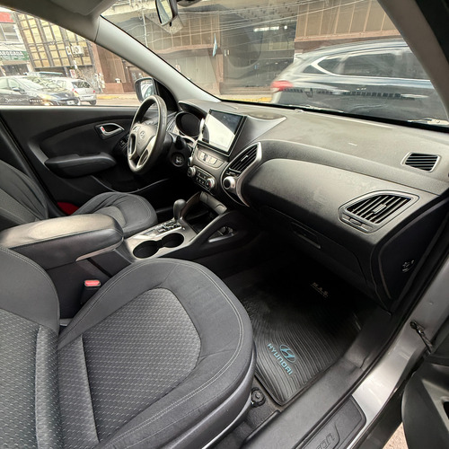 Hyundai Tucson 2.0 Gl 6at 2wd