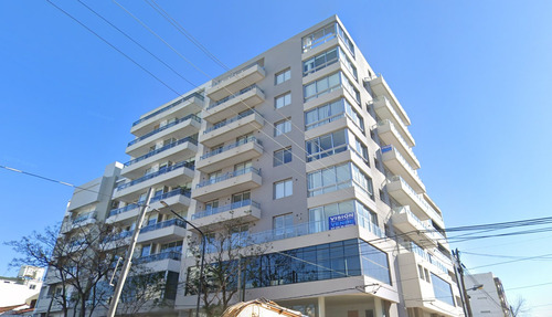 Imagen 1 de 8 de Departamento En Venta En La Plata