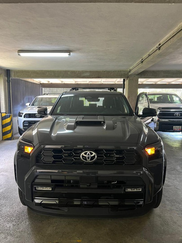 Nueva 4runner Trd Sport Asientos De Tela 2025