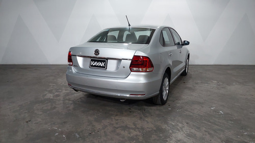 Volkswagen Vento 1.6 Comfortline Tiptronic
