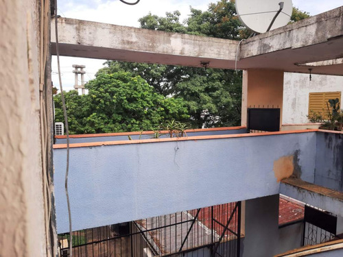 Departamento De 3 Dormitorios En Venta En Villa Cabello