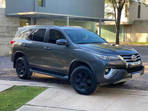 Toyota Sw4 2.8 Sr 177cv 4x4 2019