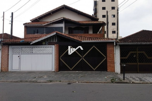 Imagem 1 de 12 de Casa No Bairro Tupy, Em Praia Grande Ca648-f