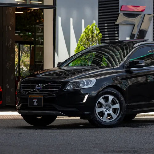 Volvo XC60 Momentud 2.0