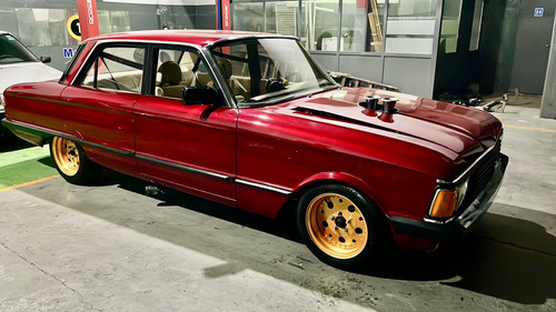 Ford Falcon