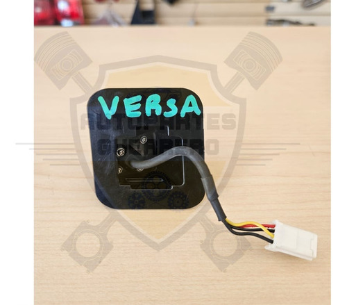 Cámara Reversa Nissan Versa 2012-2019 (Usado)