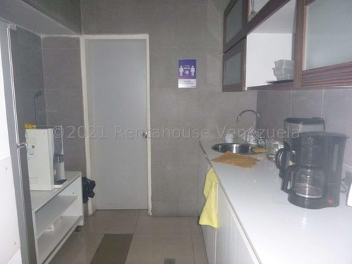 Imagen 5 de 11 de Los Ruices 22-3796 Edificio En Venta