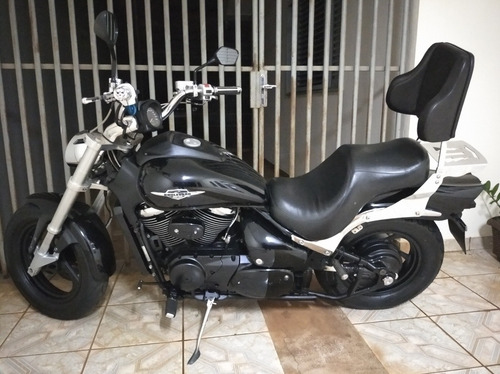 Suzuki Boulevard M800
