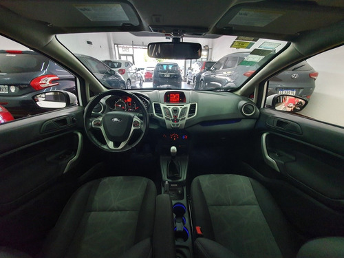 Ford Fiesta Kinetic Design 1.6 Design 120cv Titanium 2013