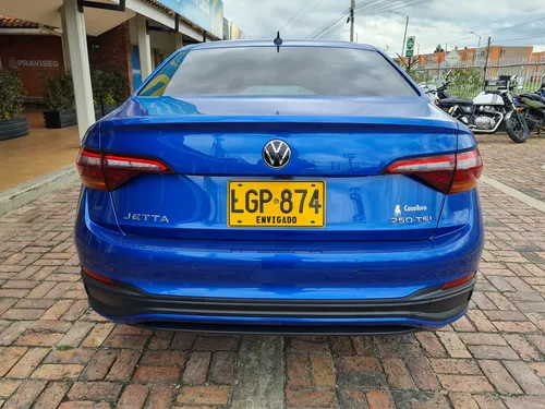 Volkswagen Jetta Highline 1.4cc Turbo