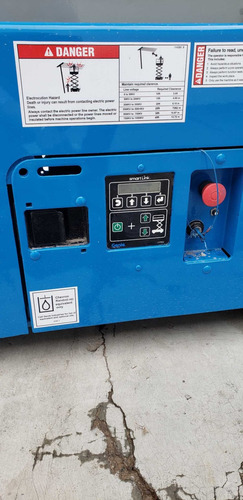 Imagen 5 de 12 de Plataforma De Tijera Electrica Genie Gs1930 2011
