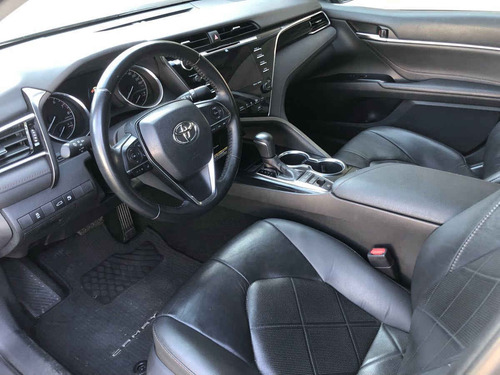 Imagen 9 de 15 de Toyota Camry 2018 4p Xle L4/2.5 Aut Navi
